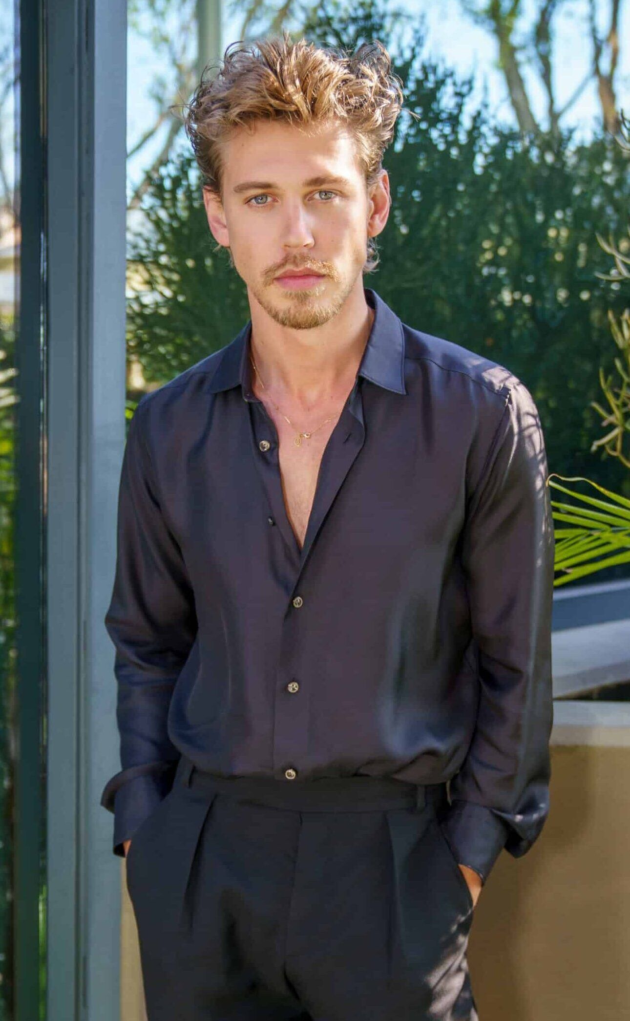 Austin Butler for Deadline, photographed by Zusha Goldin